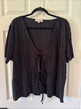 Loft Pleated Bow Tie Top